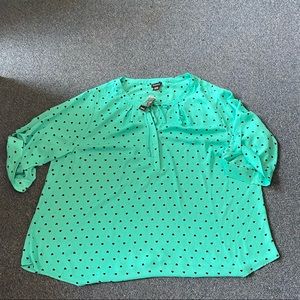 3/4 sleeve heart blouse